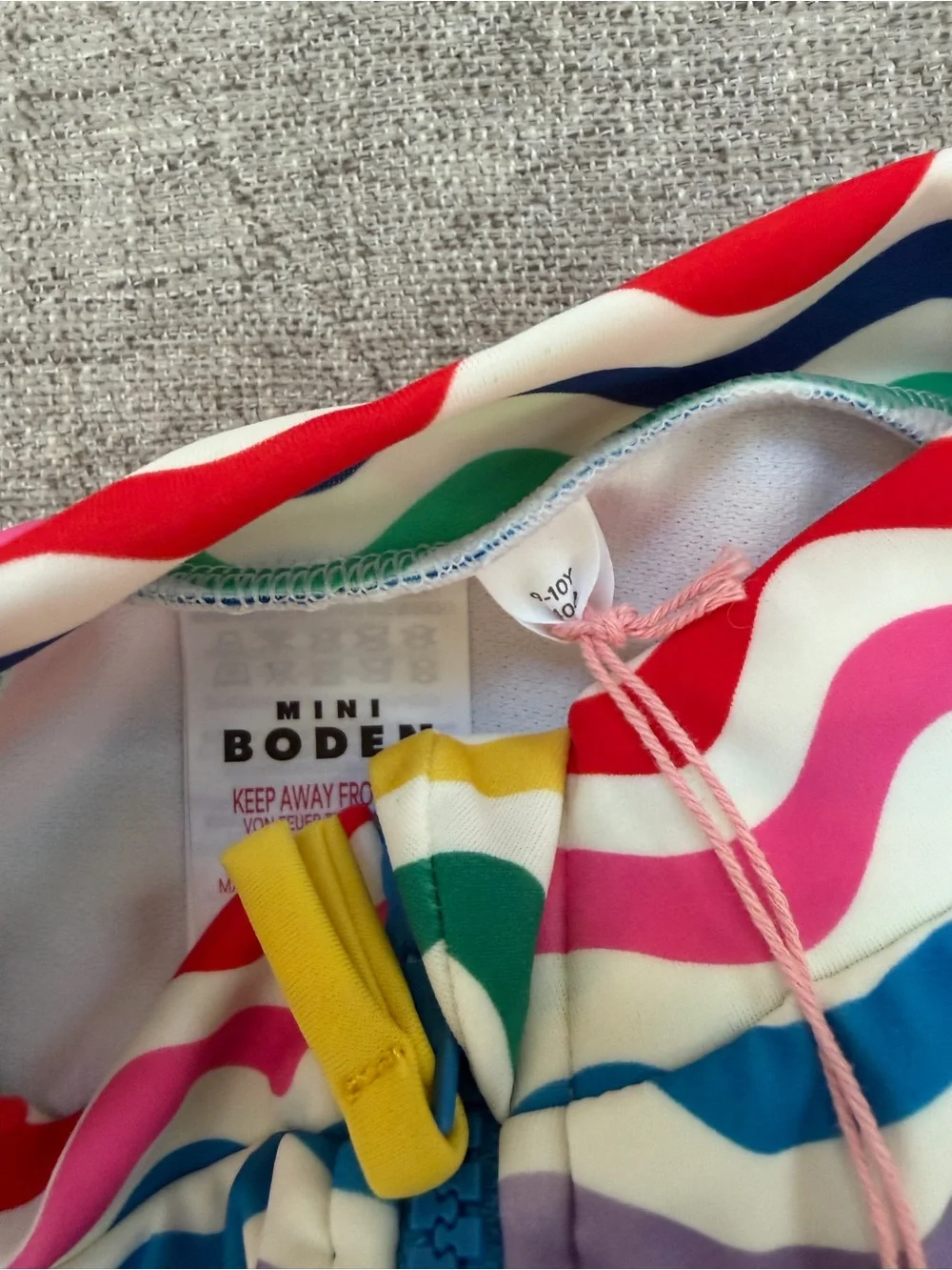 NWT BODEN SHORT SLEEVE SWIMSUIT RAINBOW ZIG ZAG STRIPE SIZE 9-10